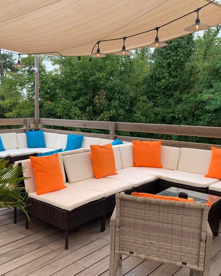 Cuisine régionale et toit-terrasse pour vos soirées